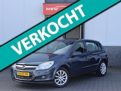 Opel Astra - 1.6 Temptation airco LM 4-deurs