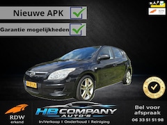 Hyundai i30 - 1.4i Active Cool | Airco | parkeersensoren | Nieuwe APK | NAP