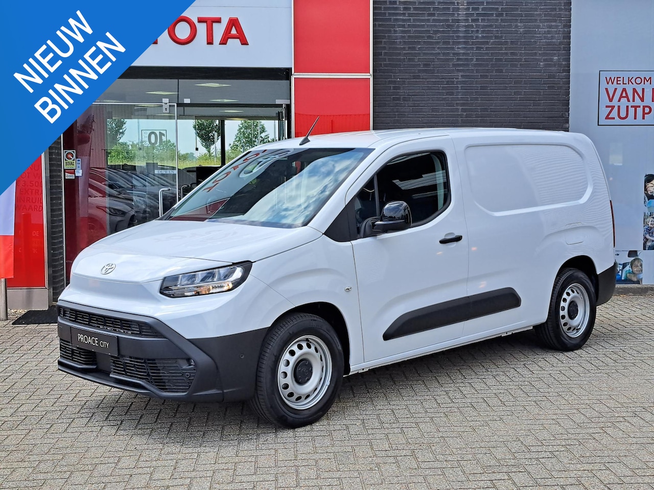 Toyota PROACE CITY Electric - Long 10th Anniversary STOEL/STUURWIELVERWARMING CRUISE CONTROL - AutoWereld.nl