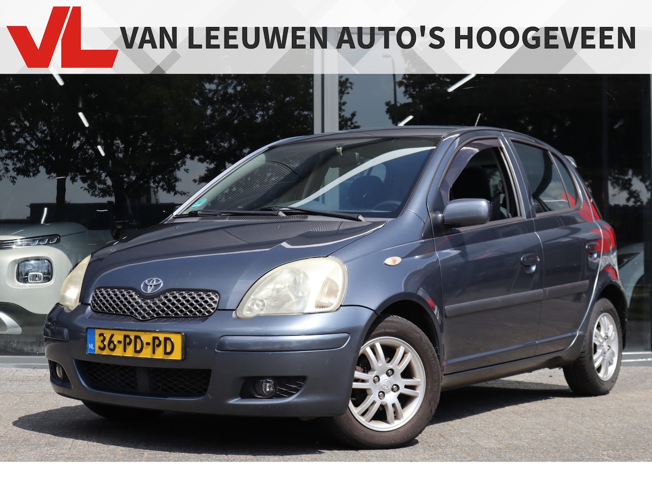 Toyota Yaris - 1.3 VVT-i Blue | Lichtmetalen wielen | Elektrische ramen | Airco | - AutoWereld.nl