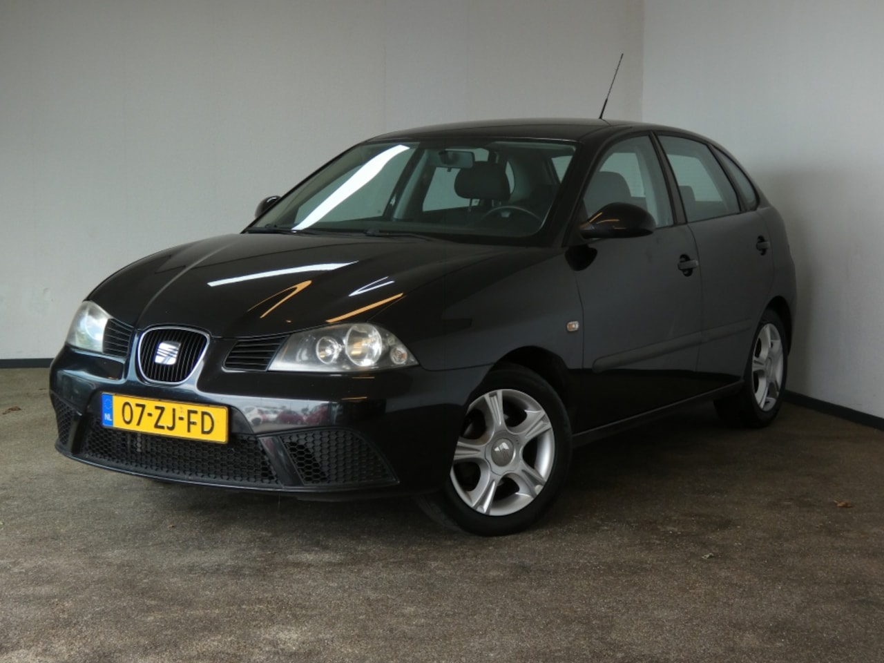 SEAT Ibiza - 1.4-16V Trendstyle 1.4-16V Trendstyle - AutoWereld.nl