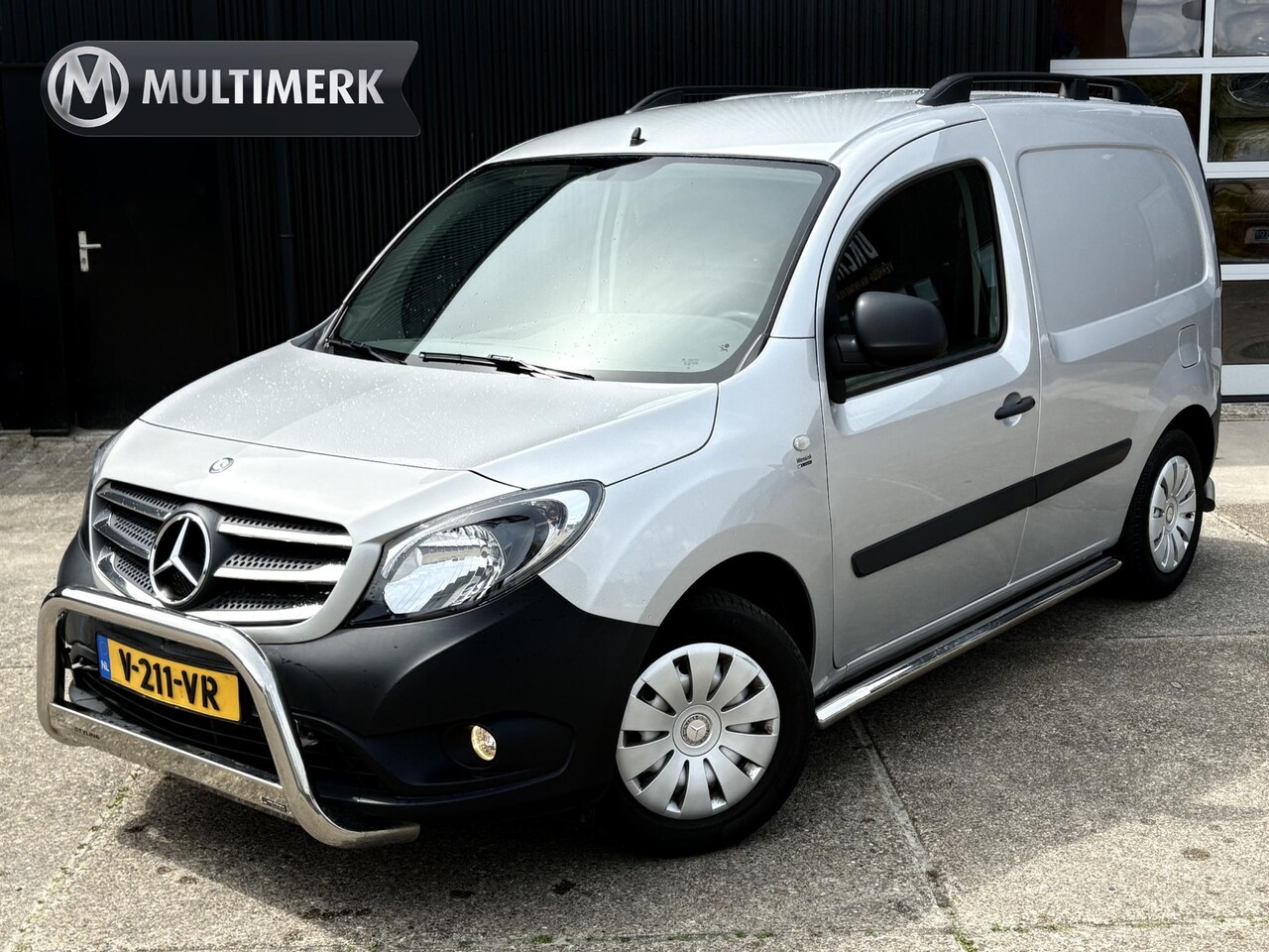 Mercedes-Benz Citan - 109 CDI BlueEFFICIENCY | BULLBARS | CRUISE CONTROL | AIRCO | ZEER NETTE BUS - AutoWereld.nl