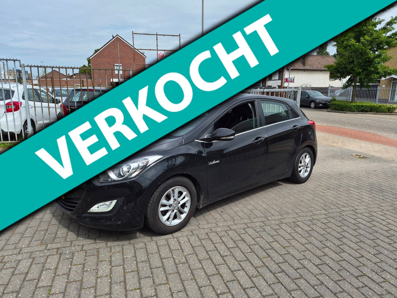 Hyundai i30 - 1.6 GDI i-Vision 1.6 GDI i-Vision,Opletten motor beetje tikt. - AutoWereld.nl