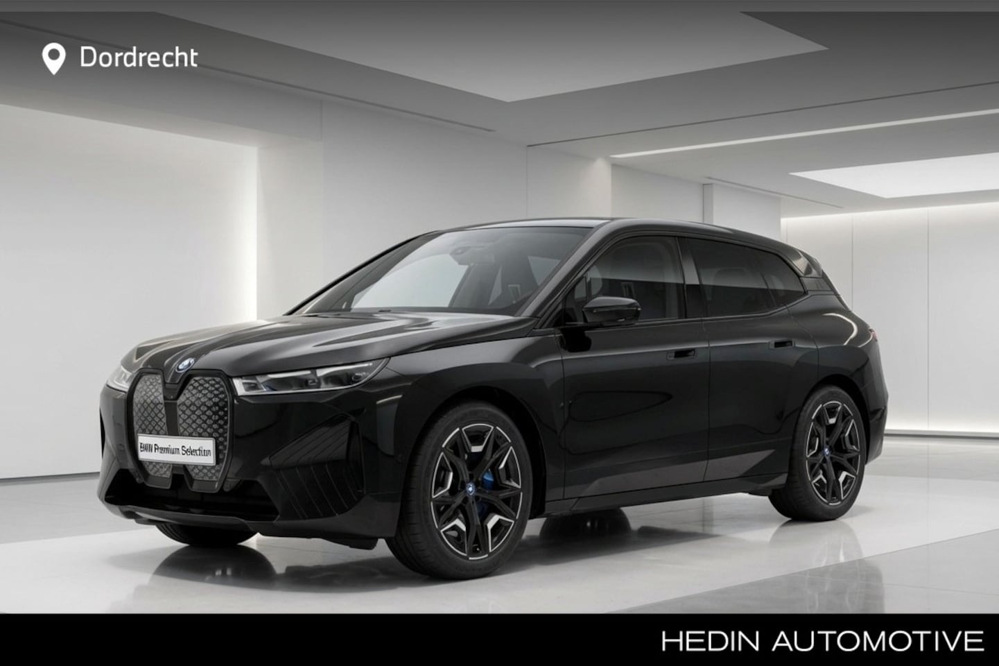 BMW iX - xDrive40 | 22" | Laserlight | CoPilot | Pano Sky Lounge | Harman Kardon | Trekhaak - AutoWereld.nl