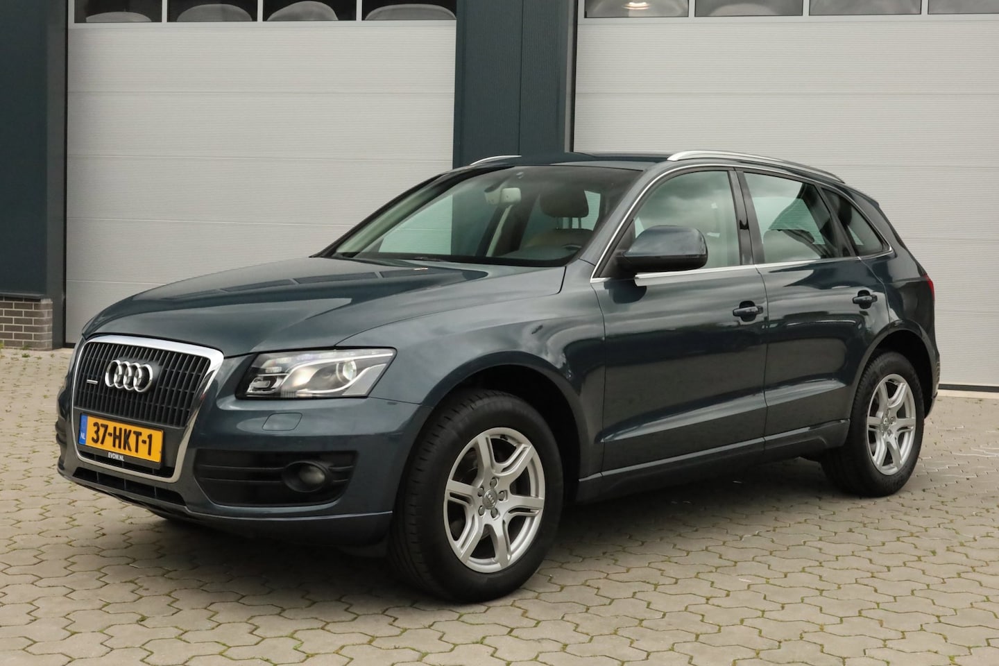 Audi Q5 - 2.0 TFSI quattro Pro Line Xenon Leder Navi - AutoWereld.nl