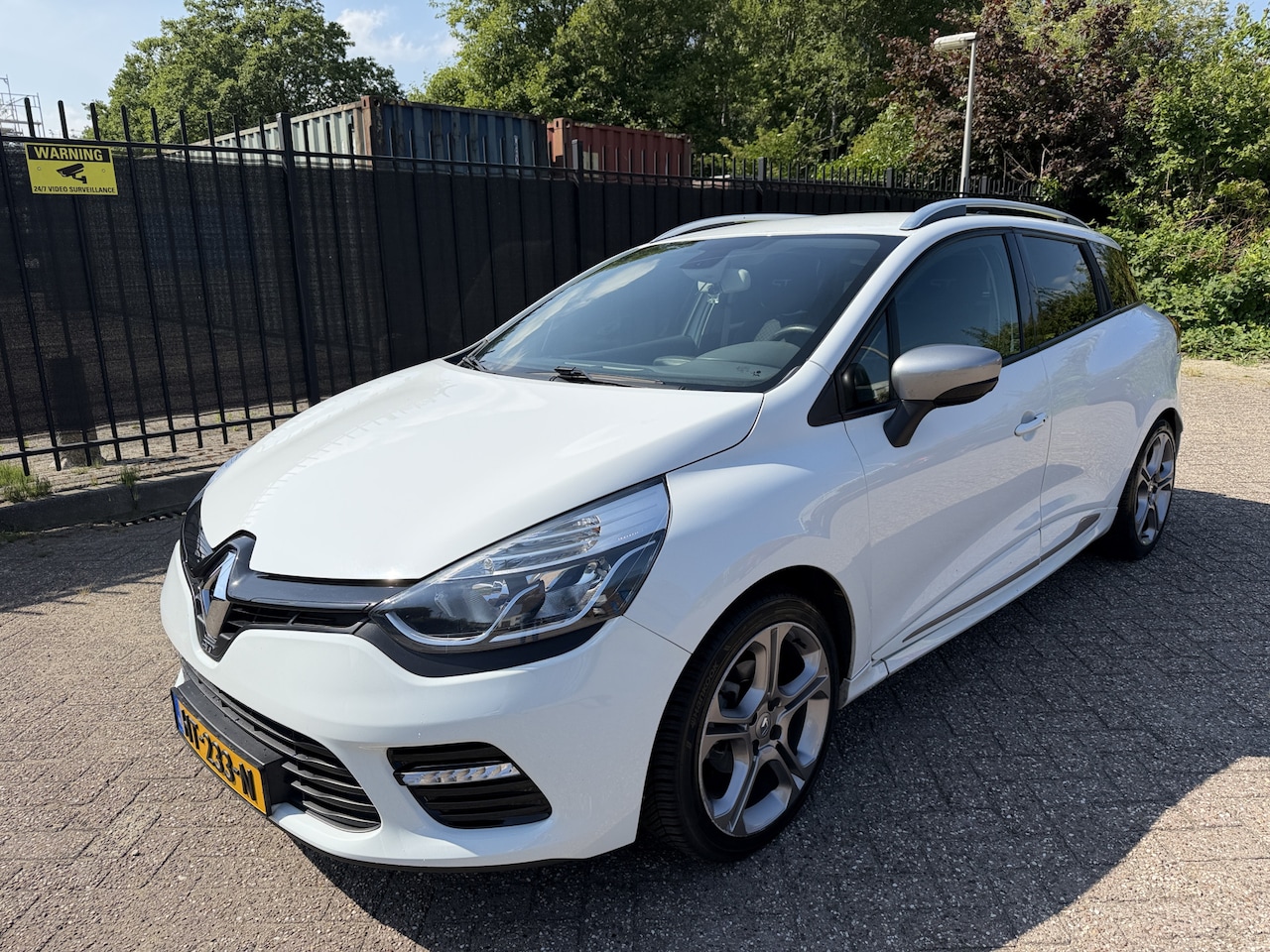 Renault Clio Estate - 1.2 Autom/Tiptr GT Renault Sport Clima/Cruise/Navi - AutoWereld.nl