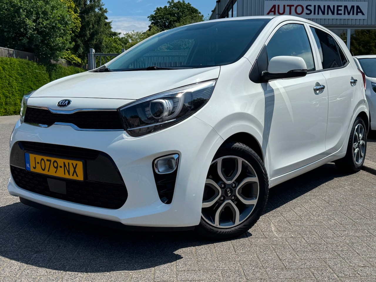 Kia Picanto - 1.0 DPi DynamicPlusLine | Trekhaak | All Seasons | Camera | Apple Carplay | Android Auto | - AutoWereld.nl