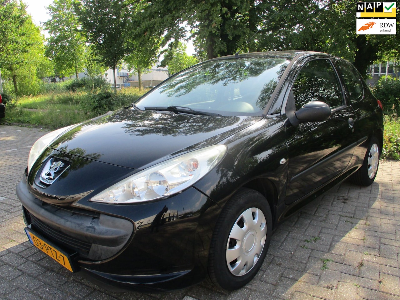 Peugeot 206 - 1.1 Accent AiIRCO - AutoWereld.nl