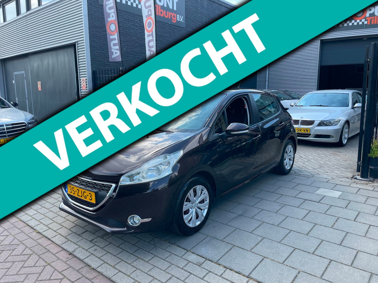 Peugeot 208 - 1.2 VTi Envy 3e Eigenaar! Airco Navi PDC NAP APK - AutoWereld.nl