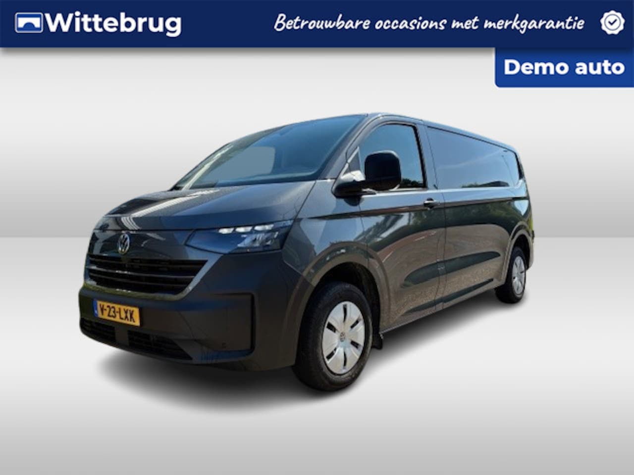 Volkswagen e-Transporter - 34 L2H1 Life 64 kWh 218 pk - Trekhaak / Navi by APP - AutoWereld.nl