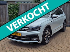 Volkswagen Tiguan - 2.0 TSI 4Motion R-Line-Highline Trek, Cam, 20 Inch, App