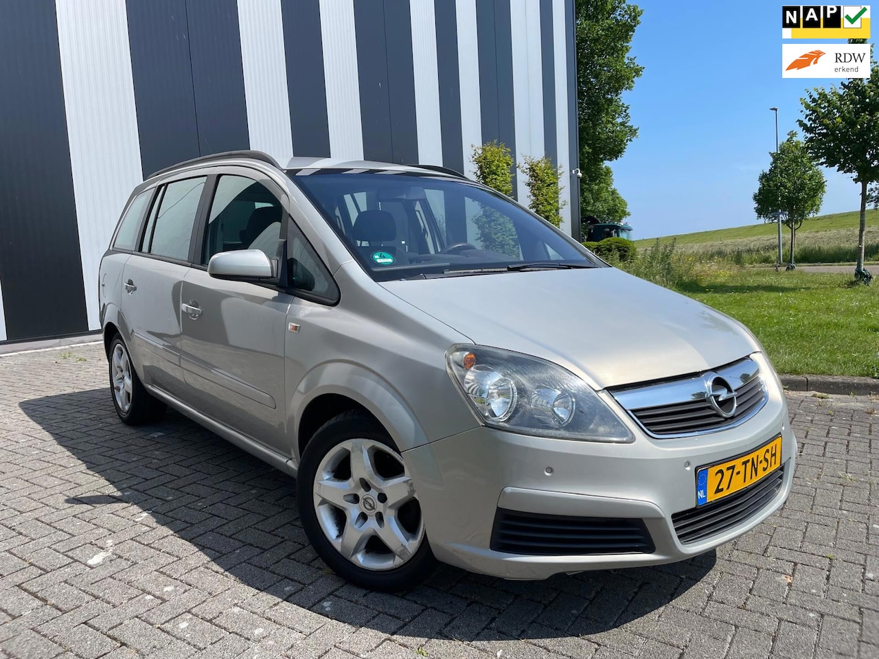 Opel Zafira - 1.8 Enjoy Automaat-7 Persoons-Nw APK-Airco-Cruise-Pdc - AutoWereld.nl