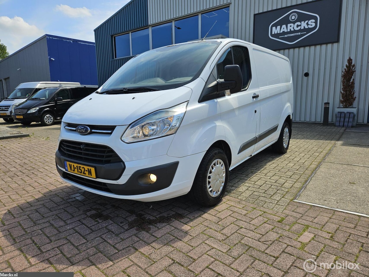 Ford Transit Custom - 270 2.2 TDCI L1H1 Trend AIRCO BTW AUTO - AutoWereld.nl