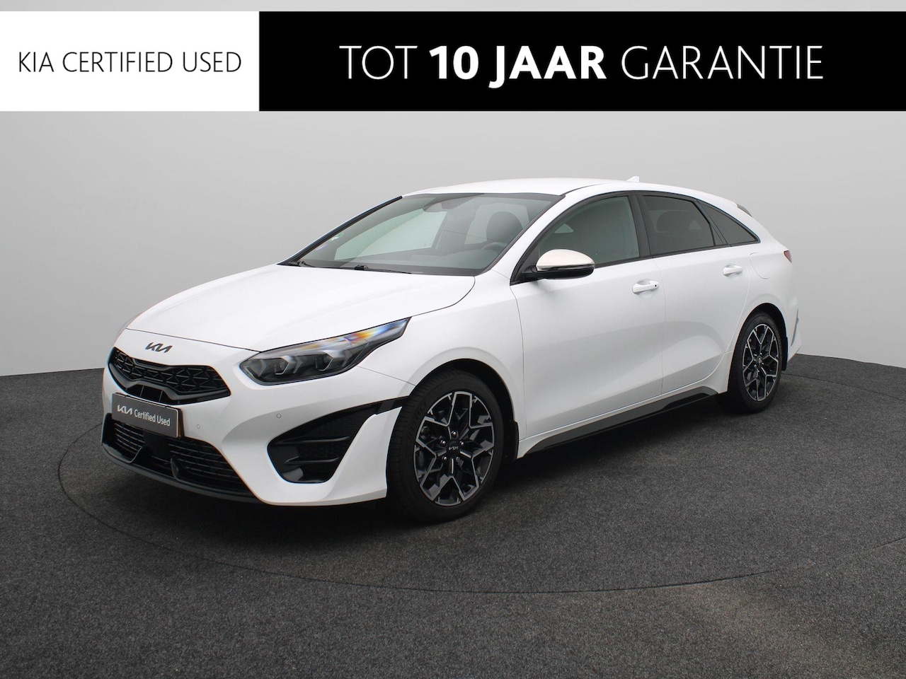 Kia Pro cee'd - 1.5 T-GDi GT-Line | Navi | Clima | Black | LM Velgen | Stoelverwarming | Cruise | Camera - AutoWereld.nl