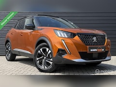 Peugeot 2008 - 1.2 PureTech GT-Line Pano.dak/FOCAL/Leder/Winterpack