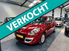 Renault Scénic - 2.0 Privilege