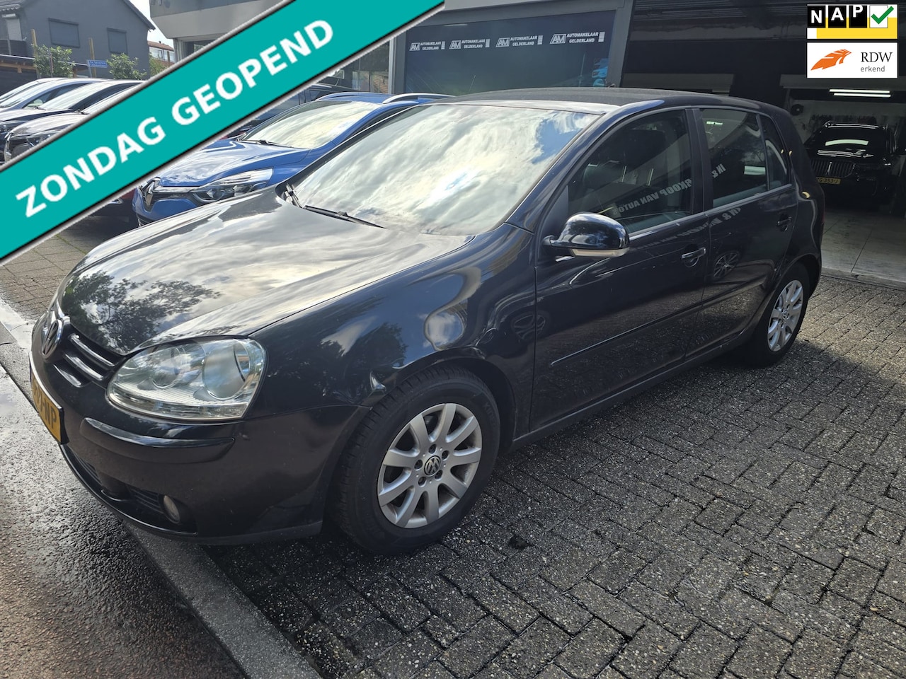 Volkswagen Golf - 1.6 Sportline ZO MEENEMEN | AIRCO | INRUILKOOPJE | - AutoWereld.nl