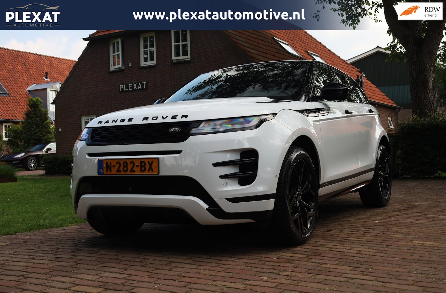 Land Rover Range Rover Evoque - 1.5 P300e AWD R-Dynamic HSE Aut. | R-Sport Pakket | Meridian Sound | Panorama | Dodehoekbe - AutoWereld.nl