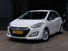 Hyundai i30 - 1.6 GDI Go Plus Trekhaak|Navigatie|Camera|PDC