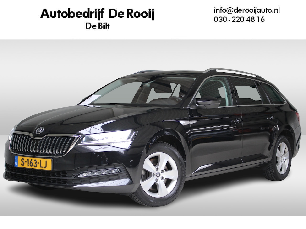 Skoda Superb Combi - 1.5 TSI ACT Business Edition Navigatie | Trekhaak | El. stoelverstelling | Stoelverwarming - AutoWereld.nl