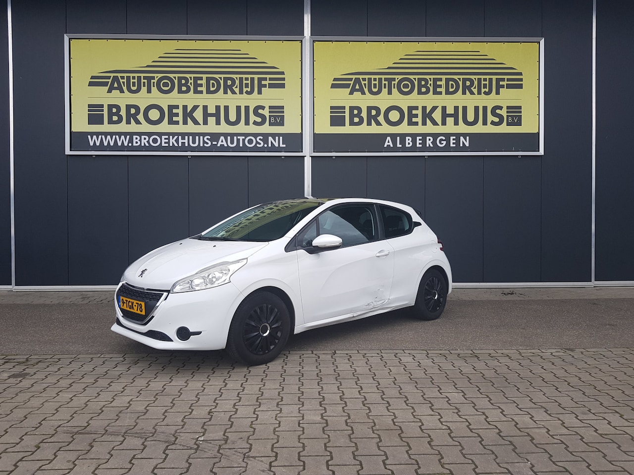 Peugeot 208 - 1.2 e-VTi Active AUTOMATIC - AutoWereld.nl