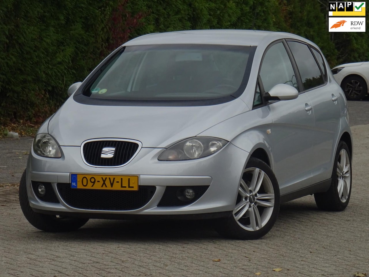 SEAT Altea - 1.6 Lifestyle NAP/CLIMA/CRUISE/PDC/APK 06-2027 - AutoWereld.nl