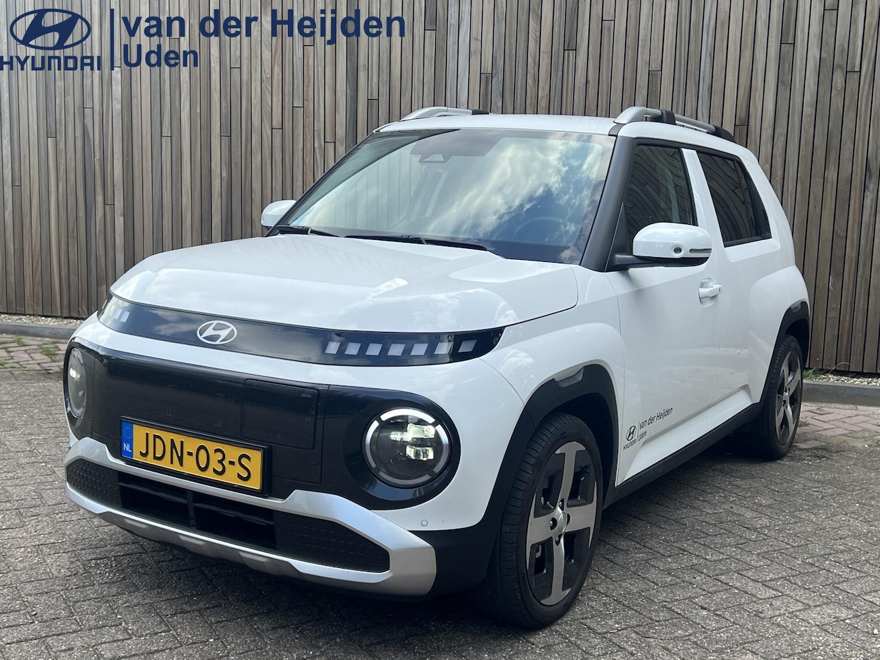 Hyundai Inster - 49 kWh 115pk Evolve Navigatie |17" Velgen | Led Koplampen - AutoWereld.nl