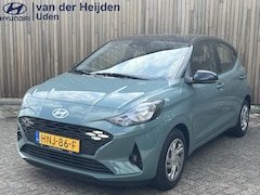 Hyundai i10 - 1.0i 63pk 5-zits Comfort Smart Navigatie | Camera | Apple Car Play En Android Auto