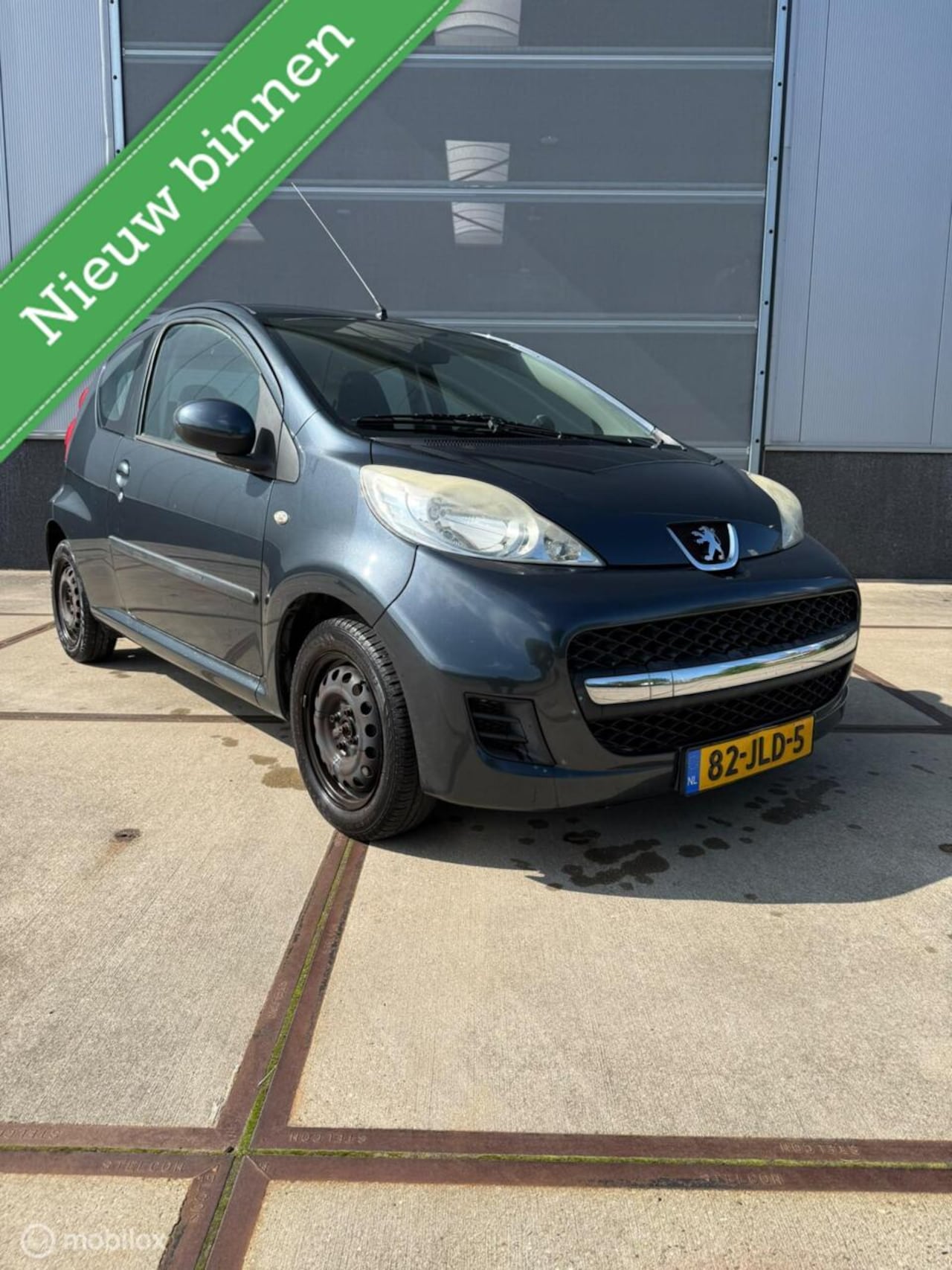 Peugeot 107 - 1.0-12V INRUILER AIRCO - AutoWereld.nl