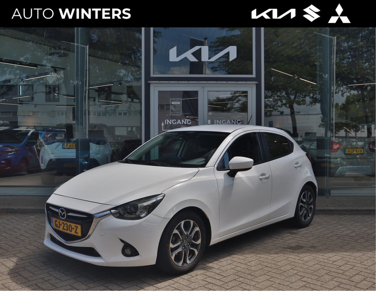 Mazda 2 - 1.5 Skyactiv-G GT-M | Climate Control | Navigatie | Cruise Control | Bluetooth | Stoelverw - AutoWereld.nl