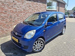 Daihatsu Cuore - 1.0 Premium