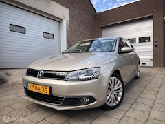 Volkswagen Jetta - 1.4 TSI Hybrid Highline