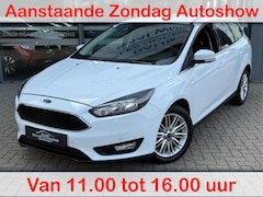 Ford Focus - 1.0 TITANIUM NAVI AIRCO PDC LMV WINTERPACK