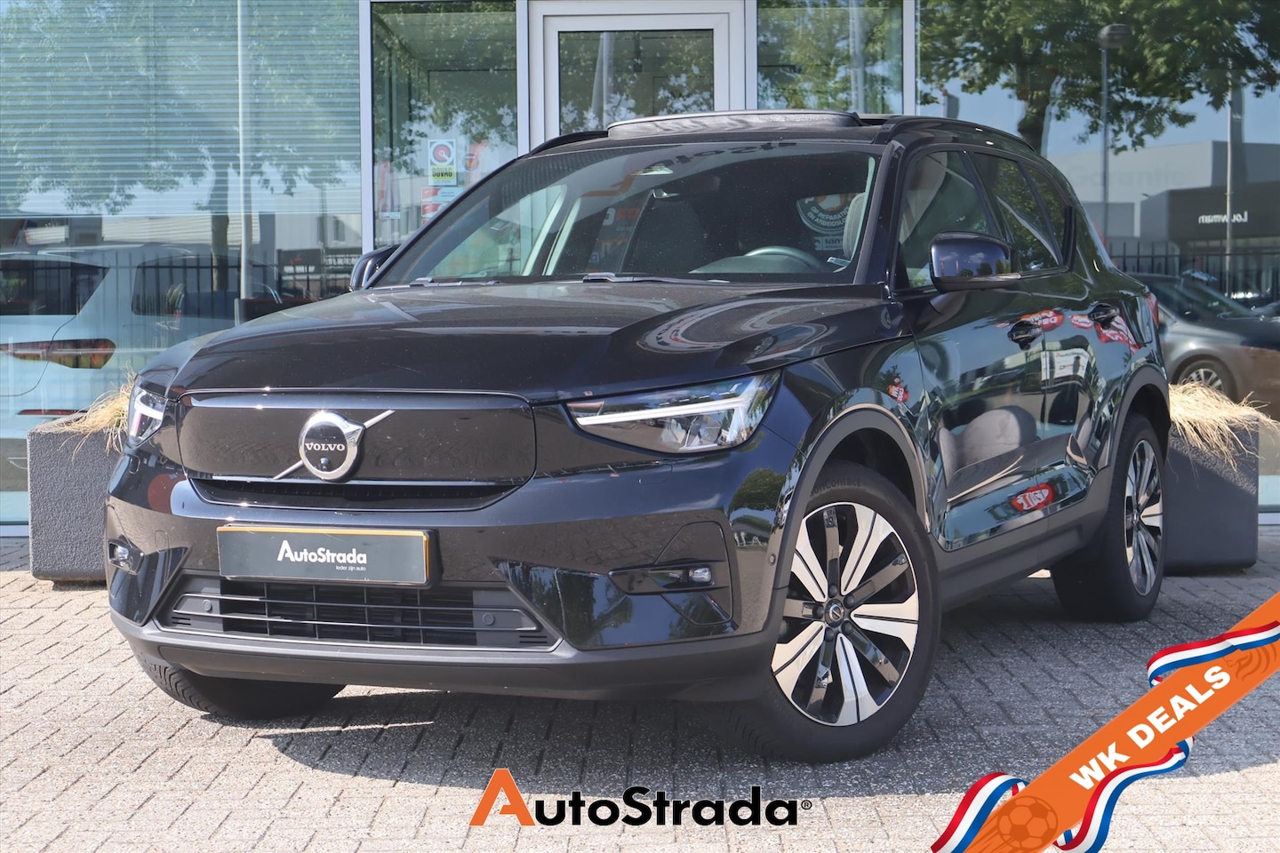 Volvo XC40 - Recharge Twin Pure Electric 231pk | Camera | Virtual | Pano | Keyless | Cruise | Climate | - AutoWereld.nl