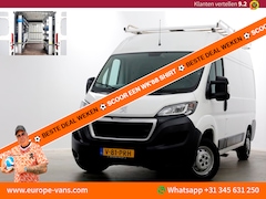 Peugeot Boxer - 335 2.0 BlueHDI 130pk L2H2 Premium Airco/Navi/Inrichting 10-2019