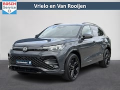 Volkswagen Tiguan - 1.5 eHybrid R-Line | Nieuw | Navi | ACC | Pano | Camera | Interieur Style Pakket | Elektri