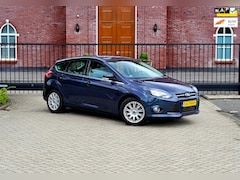 Ford Focus - 1.6 TI-VCT Titanium / 1e Eiegenaar / Nap / Nieuwe Apk / Pdc / Navi