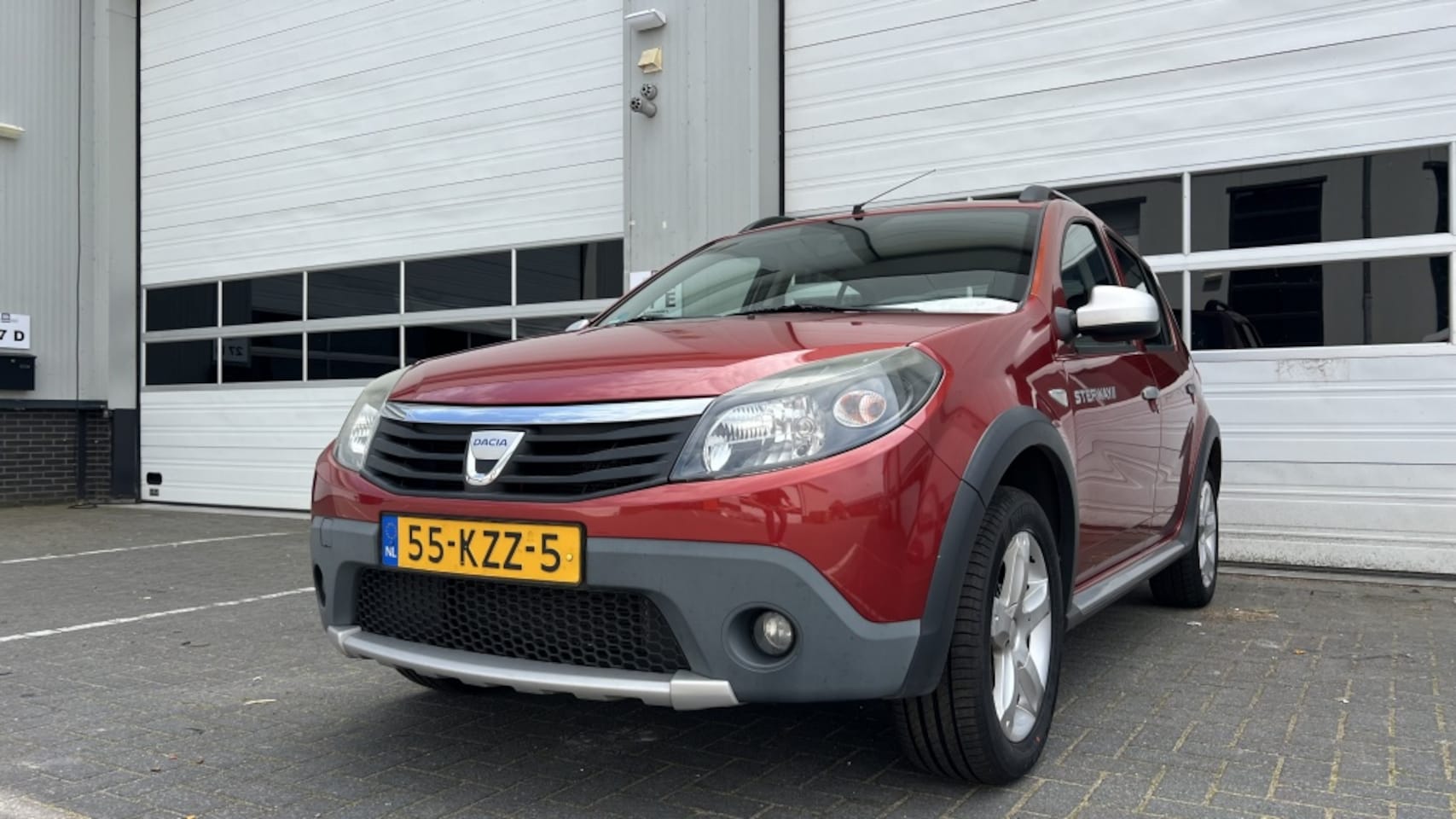 Dacia Sandero Stepway - 1.6 - AutoWereld.nl