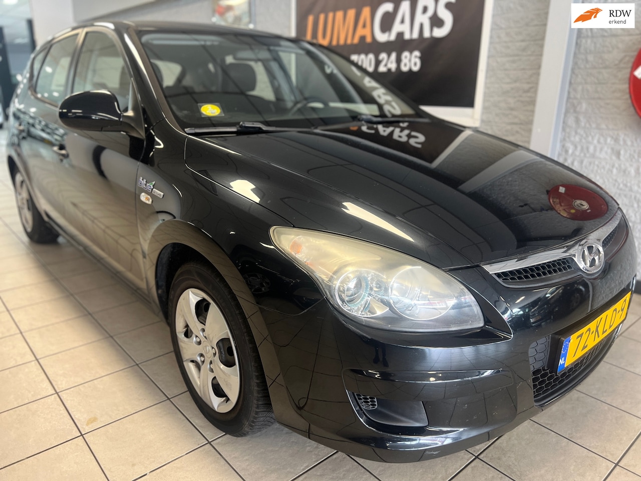 Hyundai i30 - 1.4i Blue Active Cool | APK Aanwezig | Airco | - AutoWereld.nl