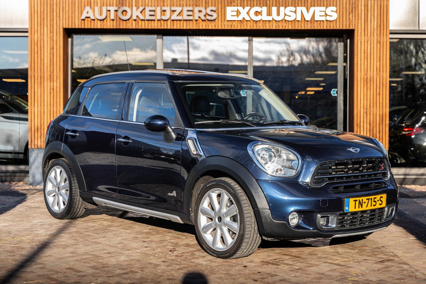 MINI Countryman - 1.6 Cooper S ALL4 Chili Panoramadak Leer Stoelverw. PDC - AutoWereld.nl