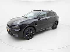 Lynk & Co 01 - 1.5 Plug-in Black Edition | Panoramadak|360 Camera