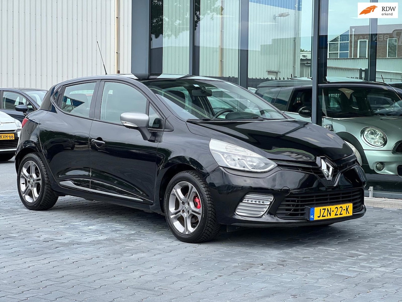 Renault Clio - 0.9 TCE AUTHENTIQUE GT-LINE NAVI - AutoWereld.nl