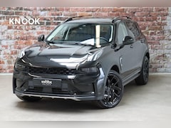 Lynk & Co 01 - Black Edition Automaat 1.5 / Virtual Cockpit / Panoramadak / Adaptieve Cruise Control / 20