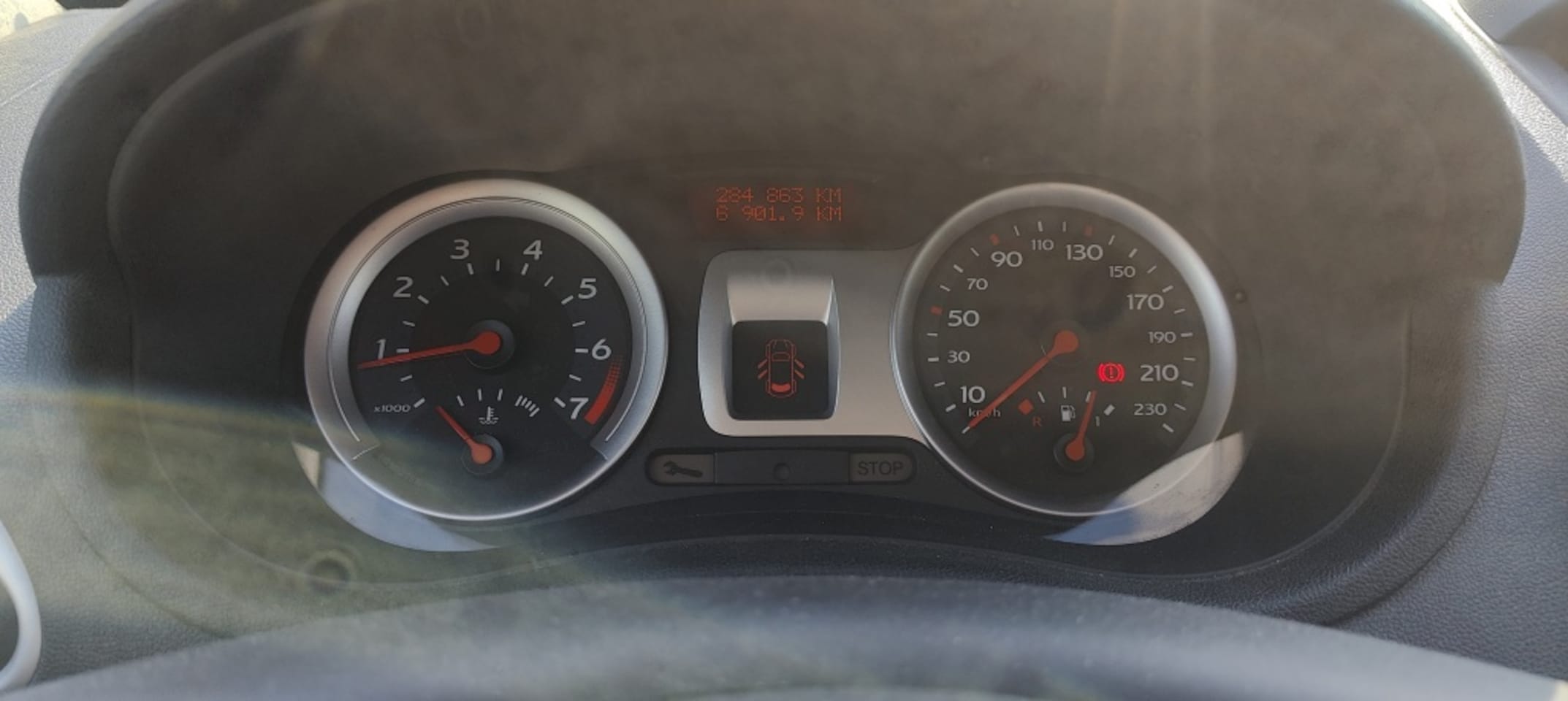 Renault Clio - 1.2-16V Spec. Rip C. - AutoWereld.nl