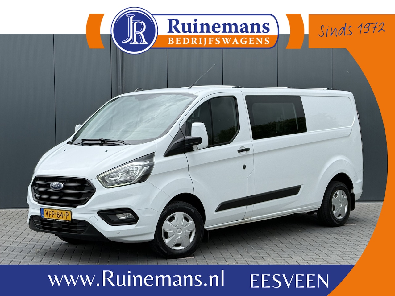 Ford Transit Custom - 2.0 TDCI / L2H1 / DUBBELE CABINE / 1e EIG. / INRICHTING / TREKHAAK / CAMERA / 6-PERS. - AutoWereld.nl