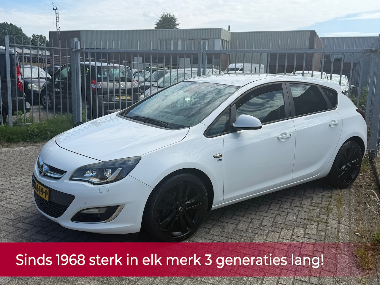 Opel Astra - 1.4 Turbo GT SPORT 140PK! XENON l LEER l AIRCO l STOEL&STUURVERWARMING l PDC V+A l 18'LMV! - AutoWereld.nl