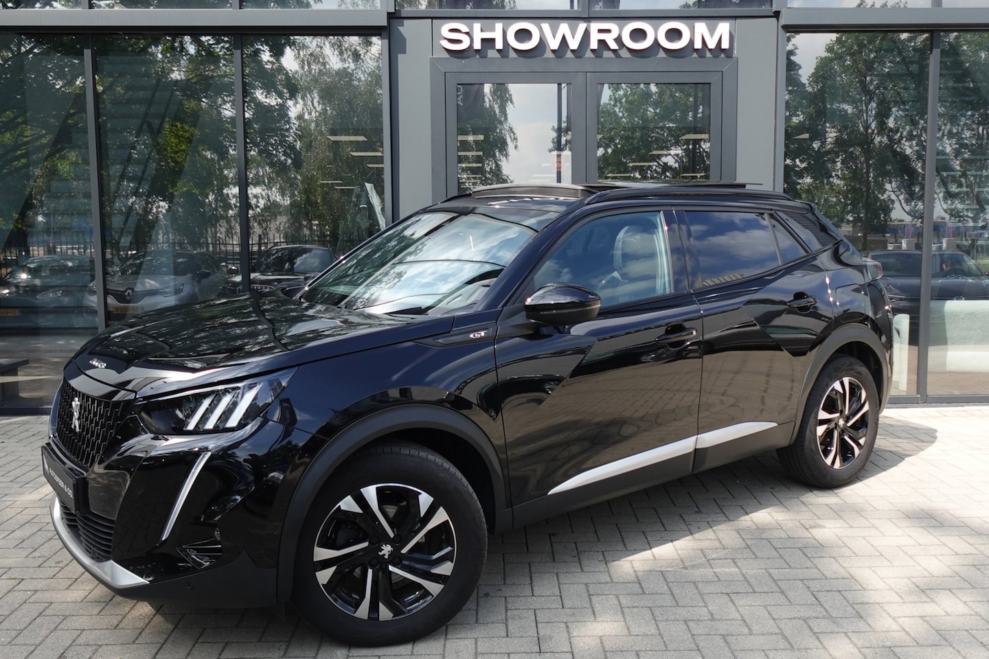 Peugeot 2008 - 1.2 PureTech GT PANO KEYLESS VOL' - AutoWereld.nl