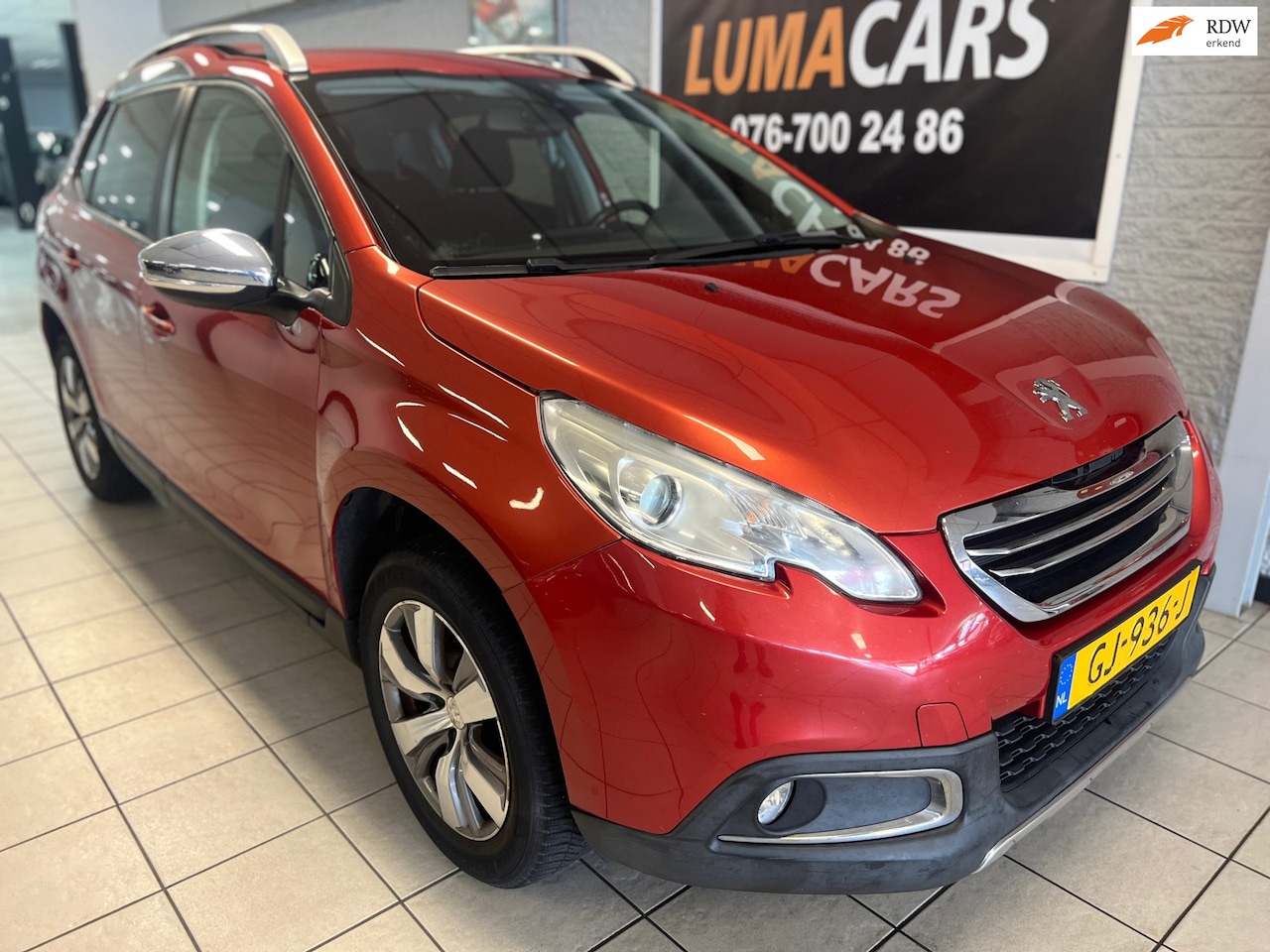 Peugeot 2008 - 1.2 PureTech Style| Nieuwe APK | Cruise |110PK| - AutoWereld.nl