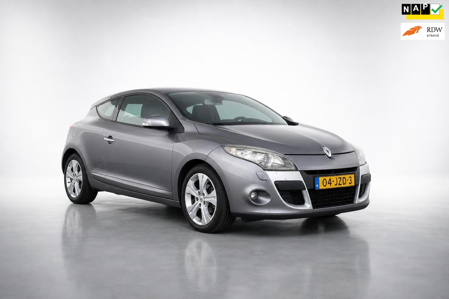 Renault Mégane Coupé - 1.6 Dynamique|Nieuwe DB riem| veel opties! - AutoWereld.nl