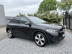 Mercedes-Benz GLA-Klasse - 250e Luxury LED|Camera|Sfeer|Leer Zwart